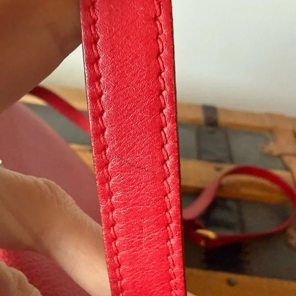 Vintage Gucci red crossbody - Picture 15 of 16